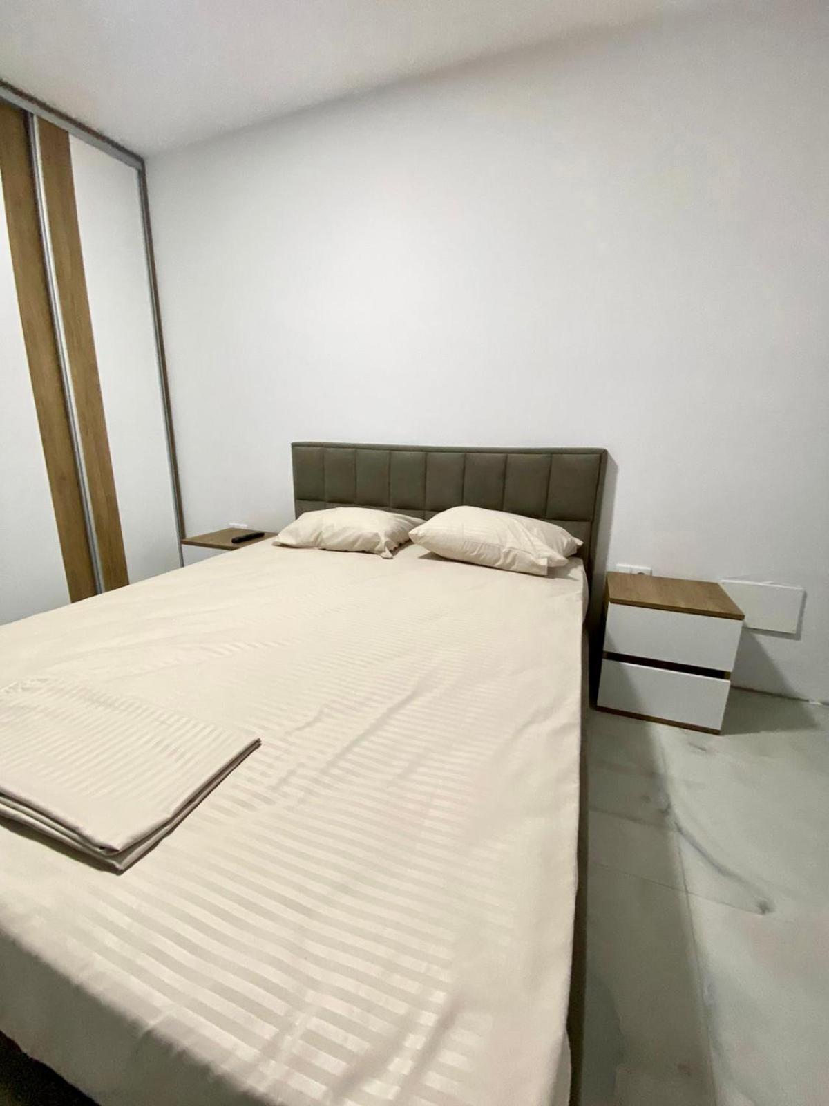 Etna Apartments ウルツィニ 部屋 写真