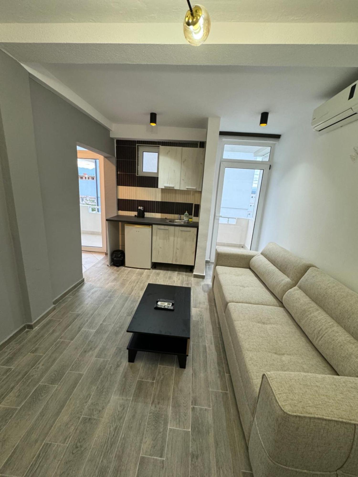 Etna Apartments ウルツィニ エクステリア 写真