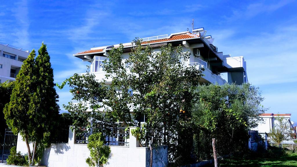 Etna Apartments ウルツィニ エクステリア 写真